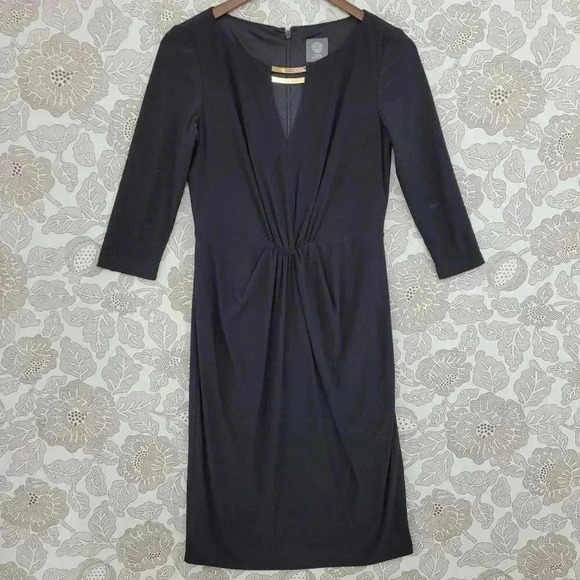 Vince Camuto Black Knee-Length Dress With Gold Neck Detail & 3/4 Sleeves Size 6 - Picture 1 of 7